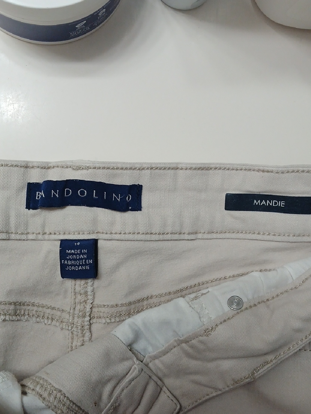 Bandolino Cream Straight-Leg Jeans Size 14 - Picture 7 of 10